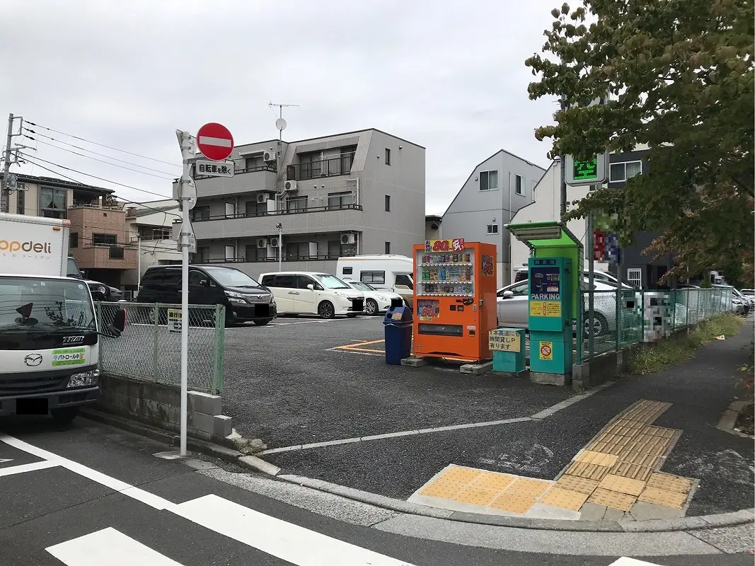 板橋区高島平１丁目　月極駐車場